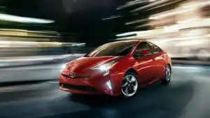 toyota-sozdast-massovyj-elektrokar-s-zapasom-xoda-300-kilometrov
